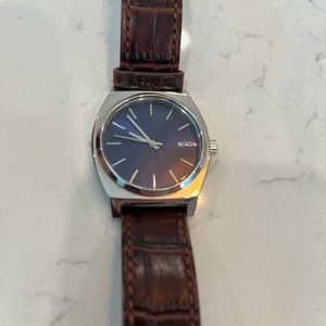 Nixon The Time Teller Mens Watch